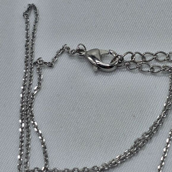 🔥⏭️NIB White Gold Plated Cubic Zirconia Heart Pendant Necklace - Picture 12 of 15